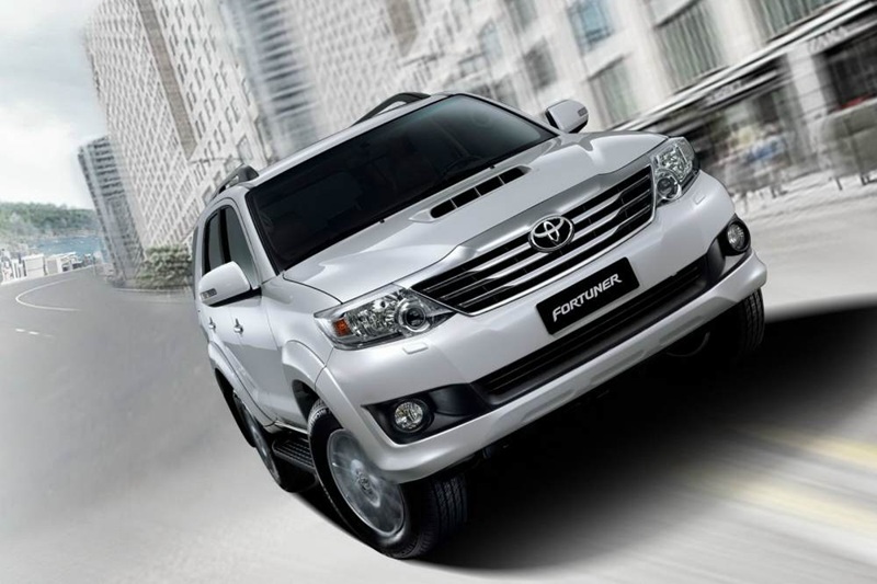 product_images/2012-Toyota-Fortuner-front_1.jpg
