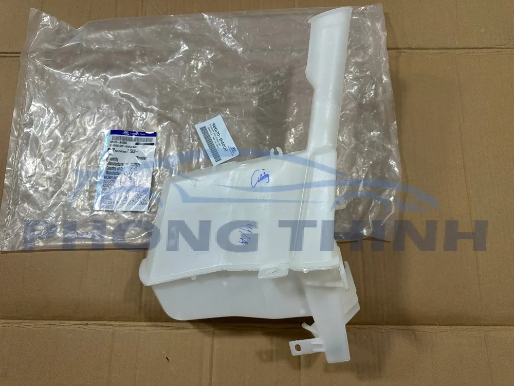 Hình ảnh sản phẩm Bình nước rửa kính Hyundai Grand I10 2014-2020 chính hãng 98620B4000