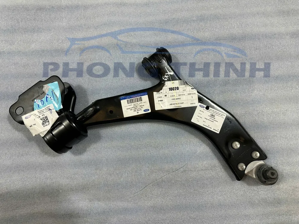 Càng A Ford Focus 2015-2019 bên phải RH chính hãng F1FZ3078E