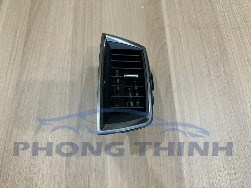 Cửa gió điều hòa taplo Ford Ranger 2015-2021 chính hãng EB3B41044K72