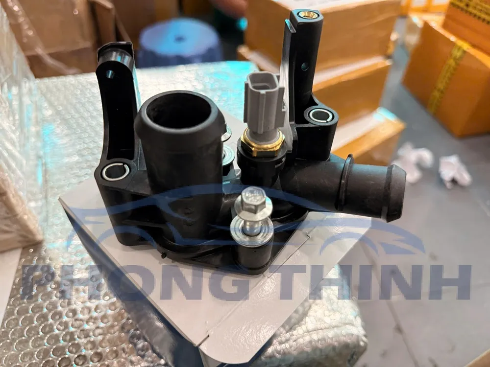 Cụm chia nước Ford Ecosport Fiesta Focus 2011-2020 chính hãng 7M5G8K556AC