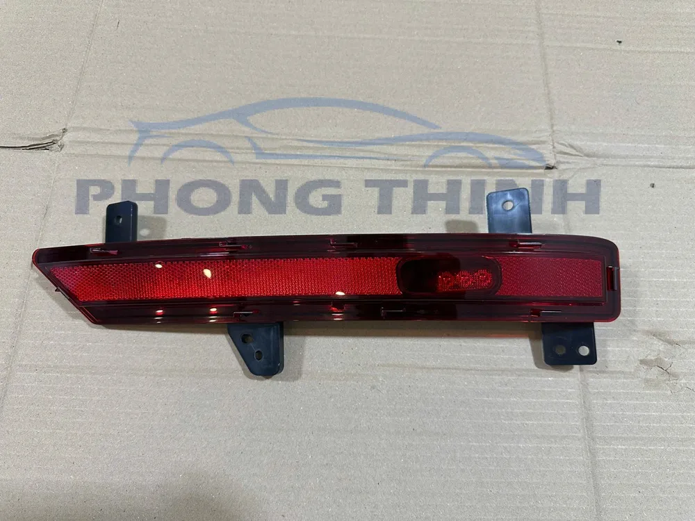 Đèn ba đờ xốc sau Ford Territory 2020-2025 bên phụ RH chính hãng NS115K272AC