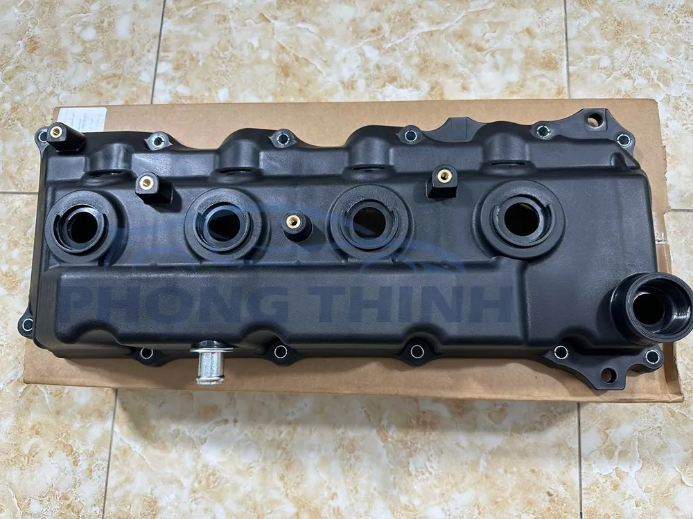Nắp giàn cò Toyota Hilux 2006-2015 OEM 1121030081