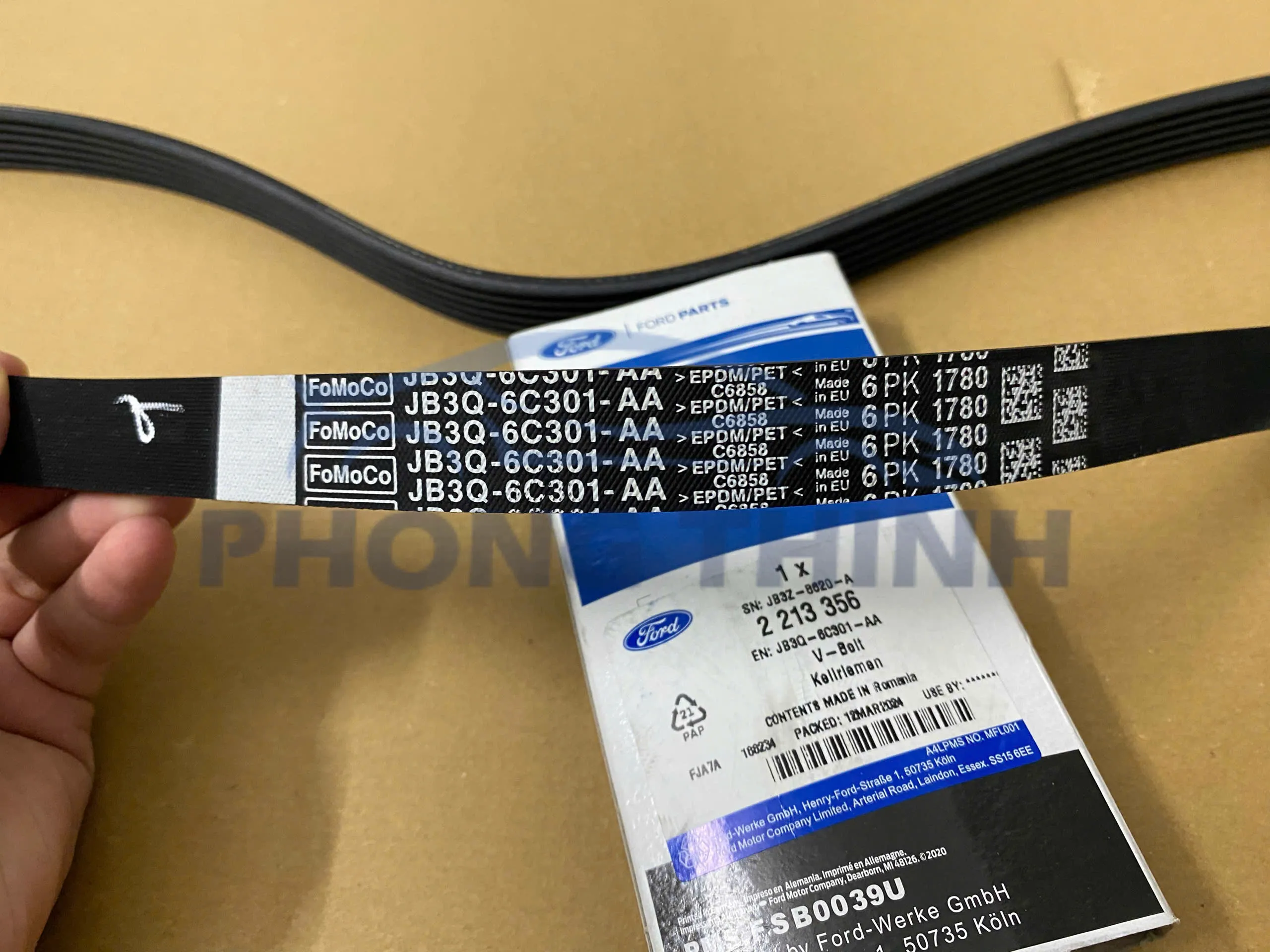 product_images/z6957717964536_301266e283a3cd873fc1bb643f894854.jpg