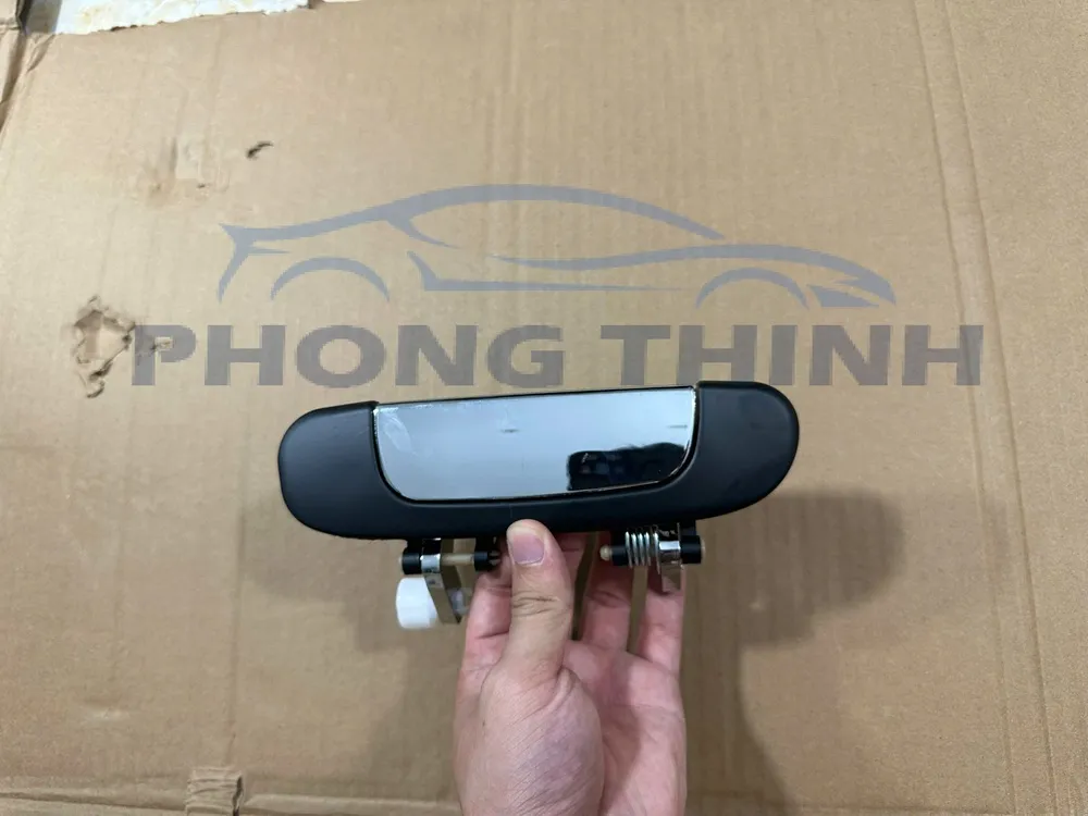 Hình ảnh sản phẩm Tay mở cửa ngoài sau lái LH Ford Laser 2001-2005 OEM BVCLX73413CA