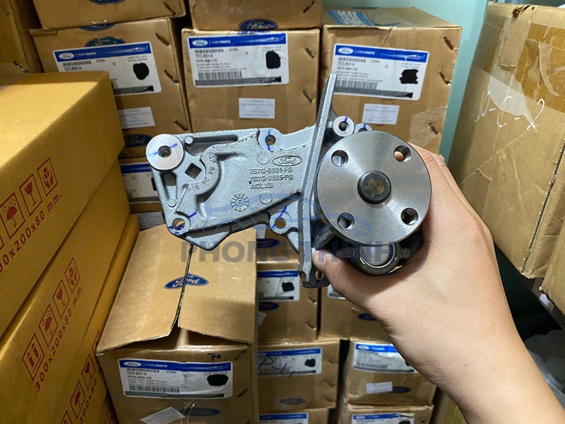 Hình ảnh sản phẩm Bơm nước Ford Ecosport & Focus & Fiesta 1.5 1.6 chính hãng - 7S7Z8501F
