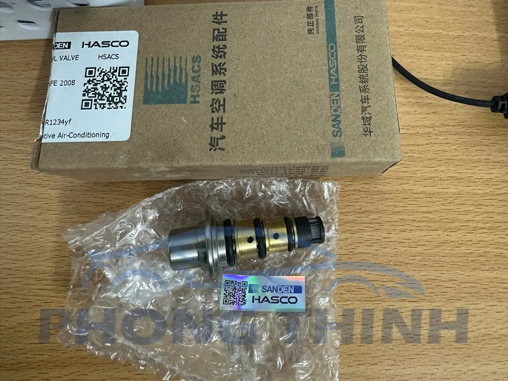 Hình ảnh sản phẩm Van đuôi lốc lạnh Ford Ecosport 2014-2017 1.5 OEM – AV1119D629A2C