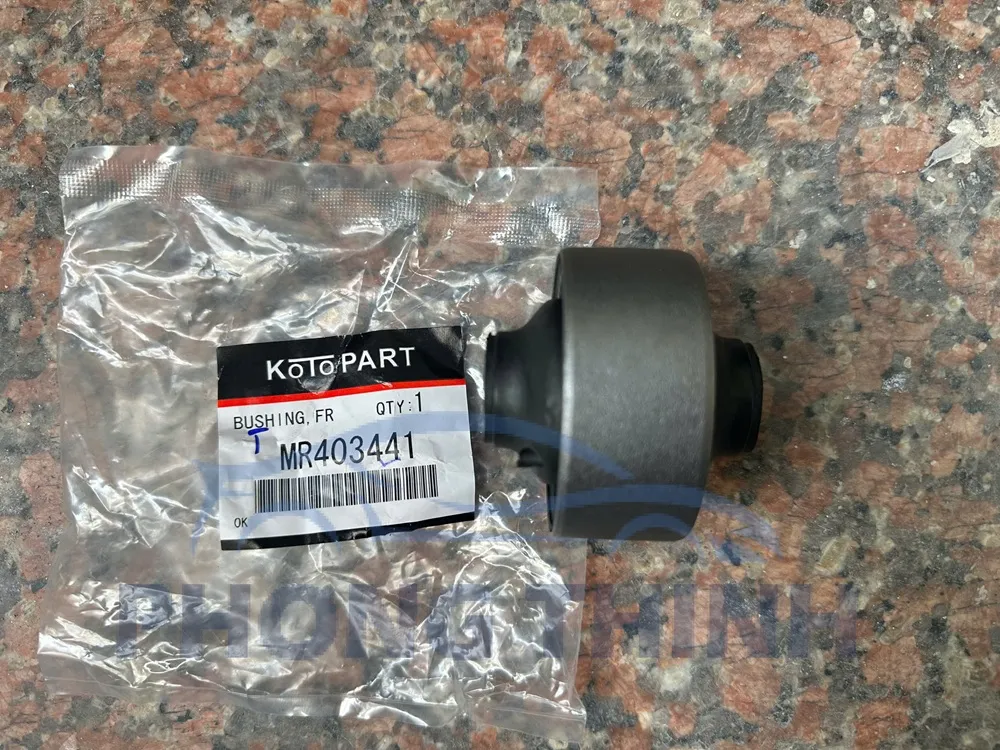 Cao su càng A to Mitsubishi Xpander 2017-2024 OEM - MR403441