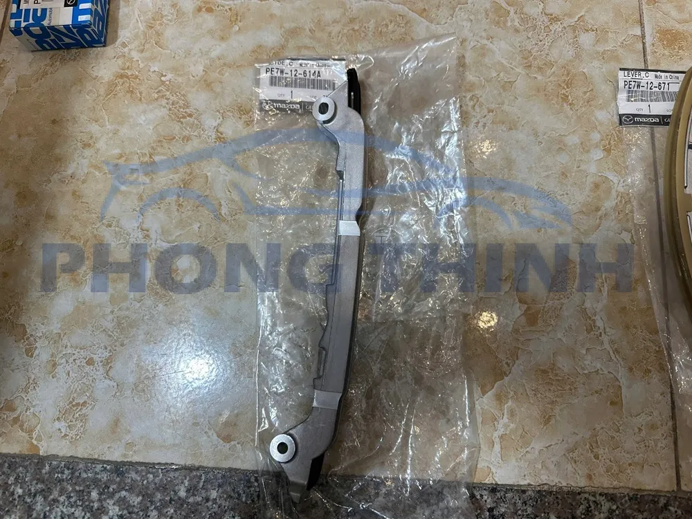 Tỳ xích cam thẳng Mazda 3, Mazda 6 & CX5 2.0 chính hãng - PE7W12614A