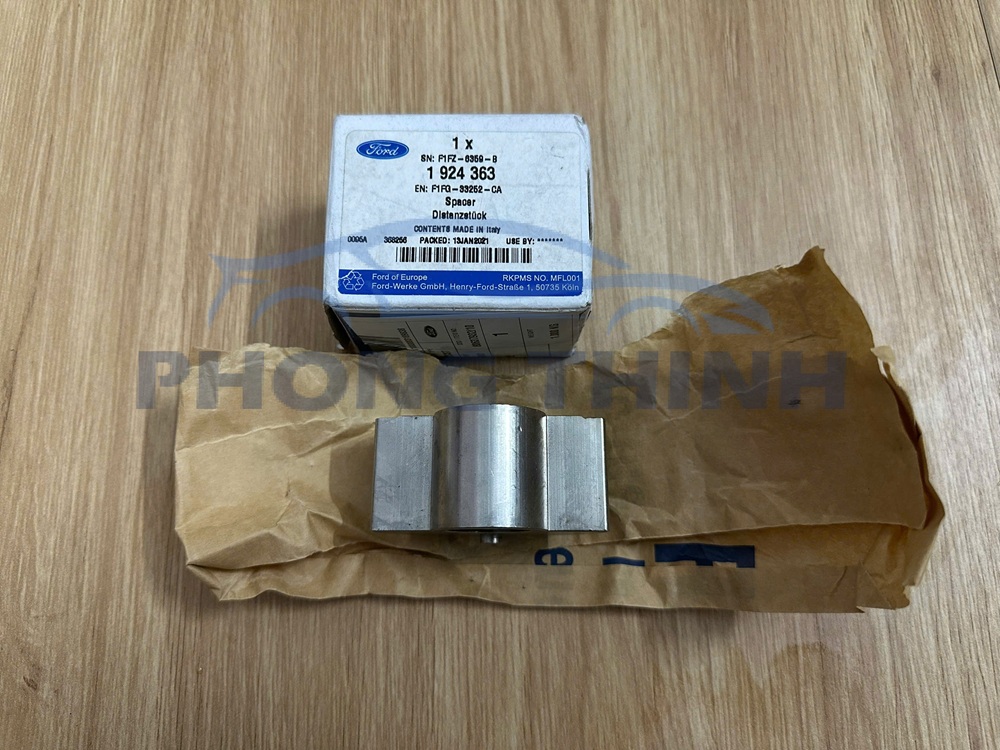 product_images/z7966349734894_d041ac37fc64814b3663674e568c07ef.jpg